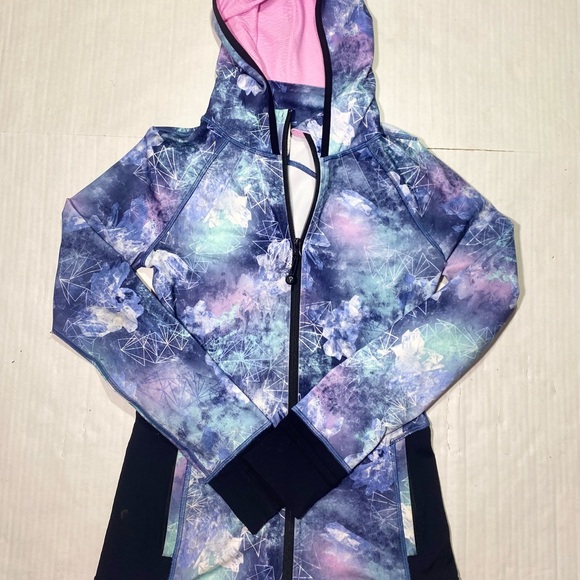 - Ivivva Abstract Colorful Design Girl’s Jacket Size 14 - Picture 1 of 13